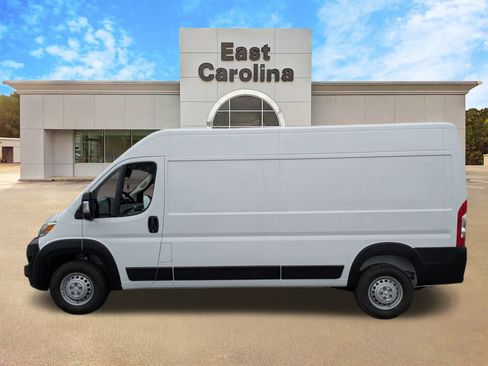 New 2026 RAM ProMaster 2500 w/ Convenience Group image 6