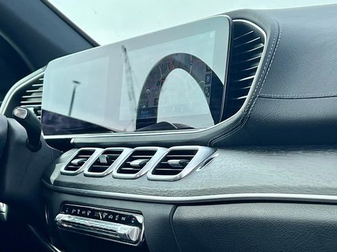 Certified 2023 Mercedes-Benz GLS 450 4MATIC image 34