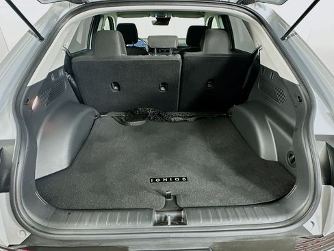 Used 2024 Hyundai Ioniq 5 SE RWD image 28
