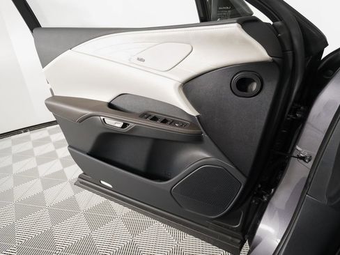 New 2026 Lexus RX 450h AWD image 10