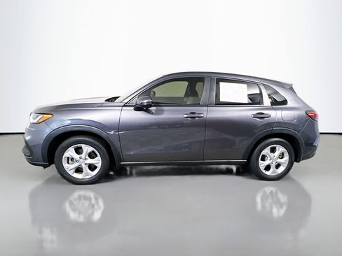 Used 2023 Honda HR-V LX image 9