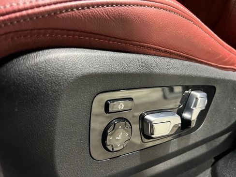 Used 2021 BMW X6 xDrive40i image 26