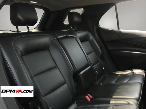 Used 2018 Chevrolet Equinox Premier AWD/4WD image 21
