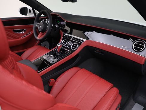 New 2025 Bentley Continental GT Speed image 35