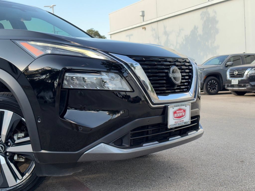 Certified 2023 Nissan Rogue SL w/ SL Premium Package FWD image 3