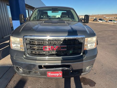 Used 2011 GMC Sierra 2500 W/T w/ Snow Plow Prep Package image 3