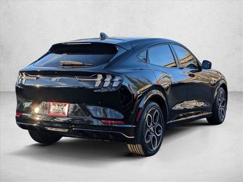 Used 2021 Ford Mustang Mach-E GT image 5