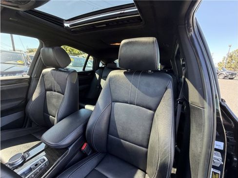 Used 2017 BMW X4 M40i image 18