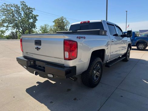 Used 2018 Chevrolet Silverado 1500 LTZ w/ LTZ Plus Package AWD/4WD image 9