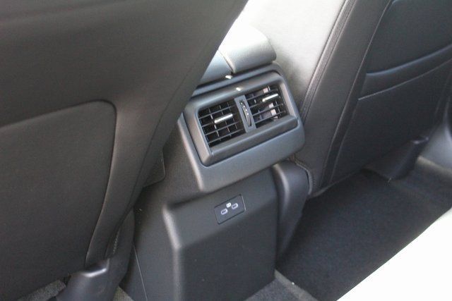Used 2026 MAZDA CX-50 2.5 Hybrid w/ Weather Package AWD/4WD image 15