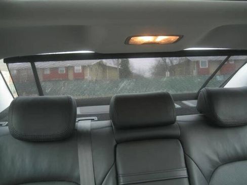 Used 2015 Kia Cadenza Premium w/ Luxury Package image 31