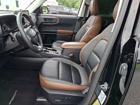Used 2024 Ford Bronco Sport Outer Banks w/ Tech Package AWD/4WD image 13