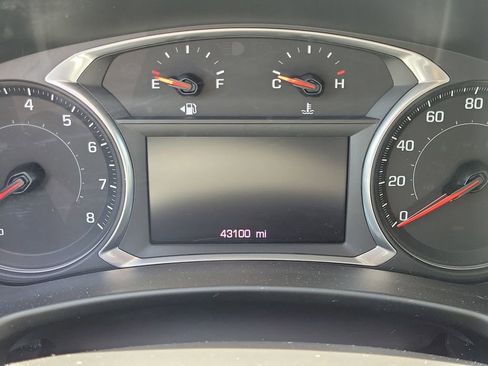 Used 2022 Chevrolet Equinox LT image 12