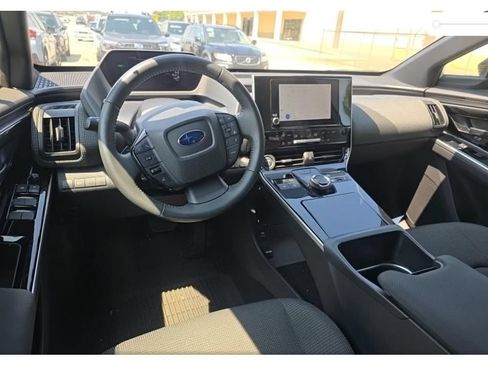 Used 2023 Subaru Solterra AWD image 5