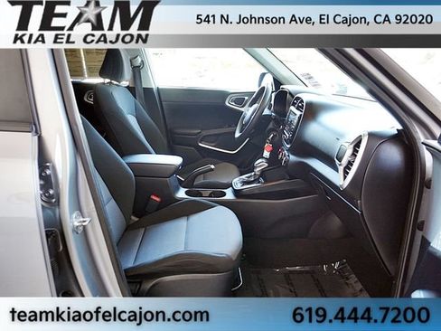Used 2023 Kia Soul LX FWD image 11