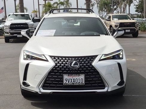 Used 2025 Lexus UX 300h AWD w/ Accessory Package (Z2) image 2
