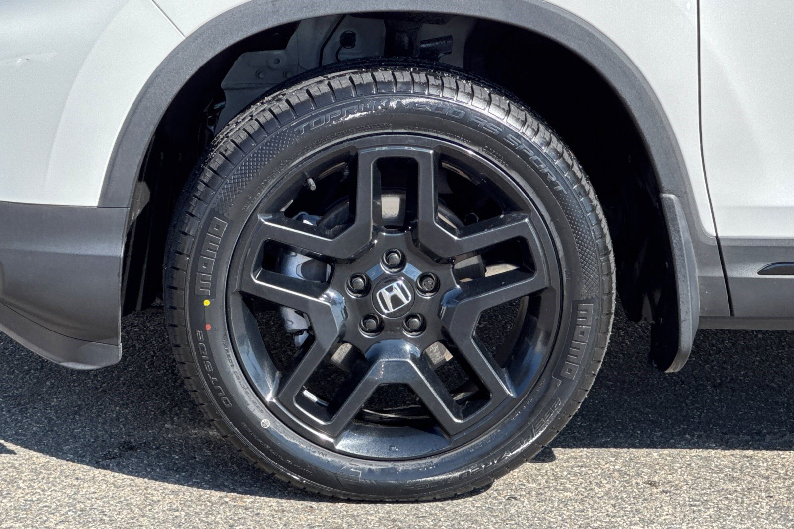 Used 2024 Honda Passport Black Edition image 12