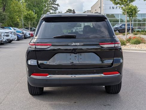 Used 2024 Jeep Grand Cherokee Limited 4xe AWD/4WD image 4