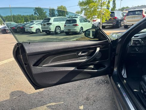 Used 2015 BMW M4 Coupe RWD image 7