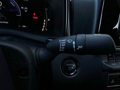 Used 2025 Toyota Camry LE image 35