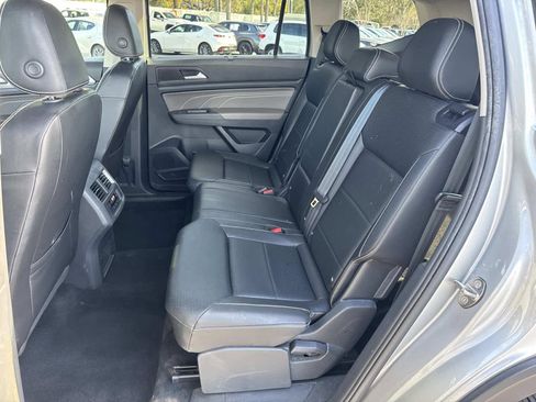 Used 2023 Volkswagen Atlas SE FWD image 18