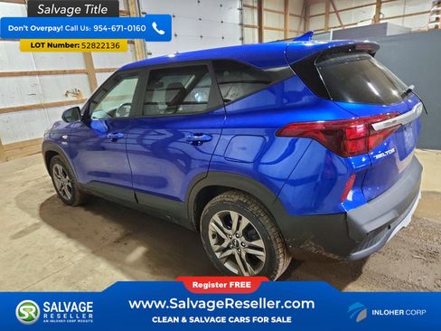 Used 2022 Kia Seltos LX AWD/4WD image 3