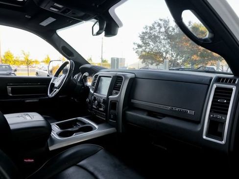 Used 2018 RAM 3500 Laramie Longhorn AWD/4WD image 33