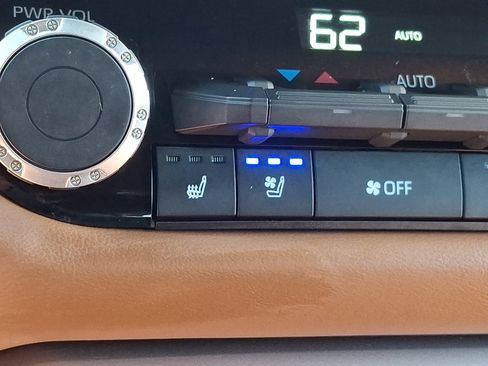 Certified 2025 Toyota Tundra 1794 Edition AWD/4WD image 24