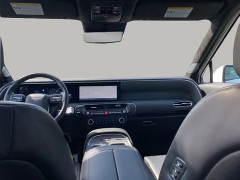 Certified 2026 Hyundai Palisade Calligraphy FWD image 37