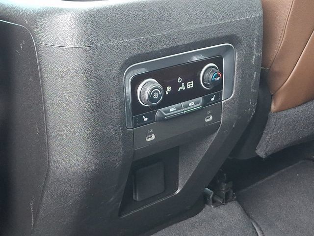 Used 2021 Chevrolet Tahoe High Country w/ Premium Package AWD/4WD image 19
