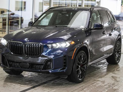 New 2026 BMW X5 sDrive40i w/ M Sport Package image 3