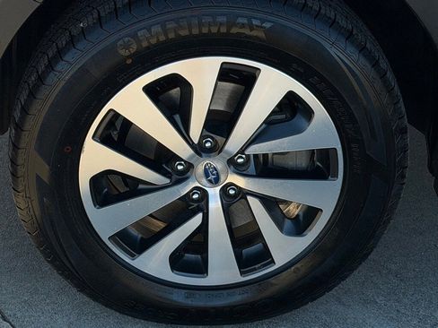 Used 2020 Subaru Outback Premium w/ Popular Package #1 image 8