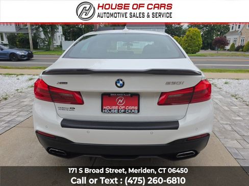 Used 2019 BMW 530i xDrive w/ M Sport Package AWD/4WD image 5