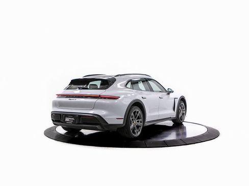 Certified 2024 Porsche Taycan 4 Cross Turismo image 7