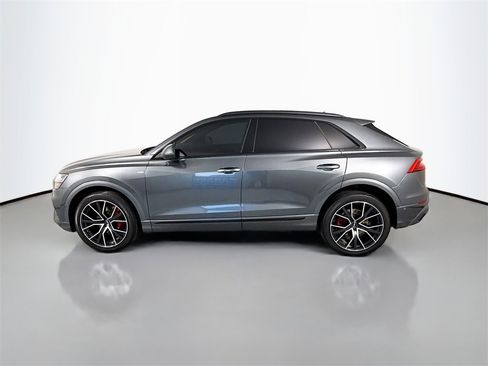 Used 2021 Audi Q8 Premium Plus image 2