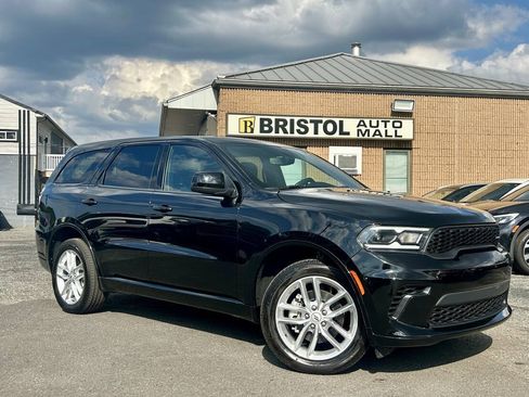 Used 2025 Dodge Durango GT AWD/4WD image 2