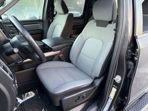 Used 2021 RAM 1500 Big Horn image 33