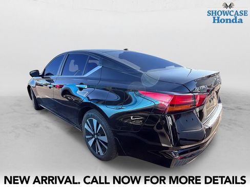 Used 2022 Nissan Altima 2.5 SV FWD image 4