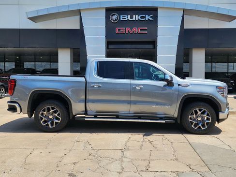New 2026 GMC Sierra 1500 SLT AWD/4WD image 3