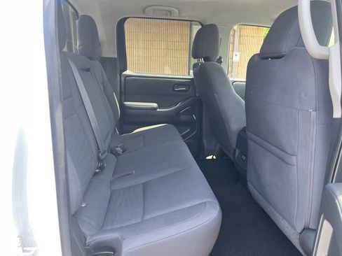 Used 2022 Nissan Frontier S w/ Technology Package image 15