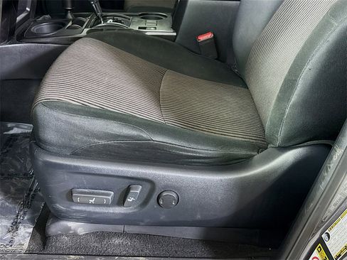 Used 2015 Toyota 4Runner Trail image 23