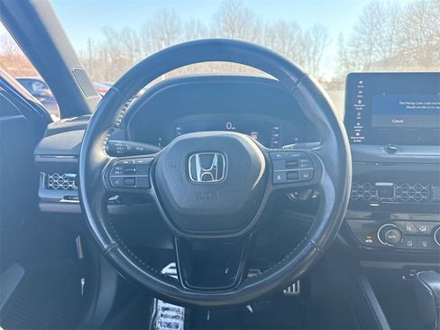 Used 2023 Honda Accord Sport image 11