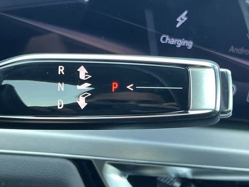 New 2026 Cadillac Lyriq V image 18