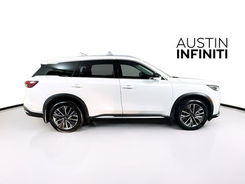 New 2026 INFINITI QX60 Luxe w/ Family Package image 8