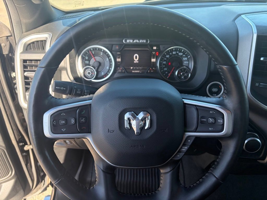 Used 2022 RAM 1500 Big Horn AWD/4WD image 17