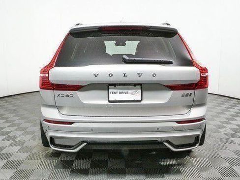 Used 2024 Volvo XC60 B5 Plus w/ Climate Package AWD/4WD image 25