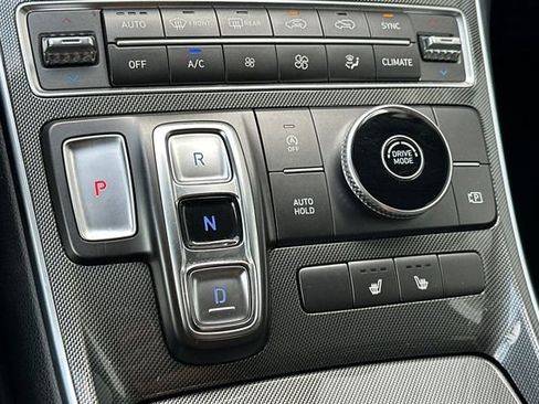 Used 2023 Hyundai Santa Fe SEL image 25