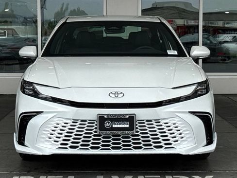 New 2026 Toyota Camry XSE FWD image 5