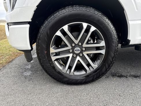 Used 2023 Ford F150 XL w/ STX Appearance Package image 5