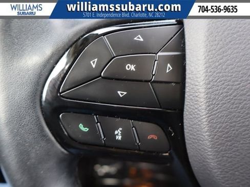 Used 2020 Jeep Cherokee Latitude Plus image 21